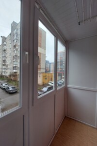 Продажа двухкомнатной квартиры в Луцке, на ул. Гулака-Артемовского 25, фото 2