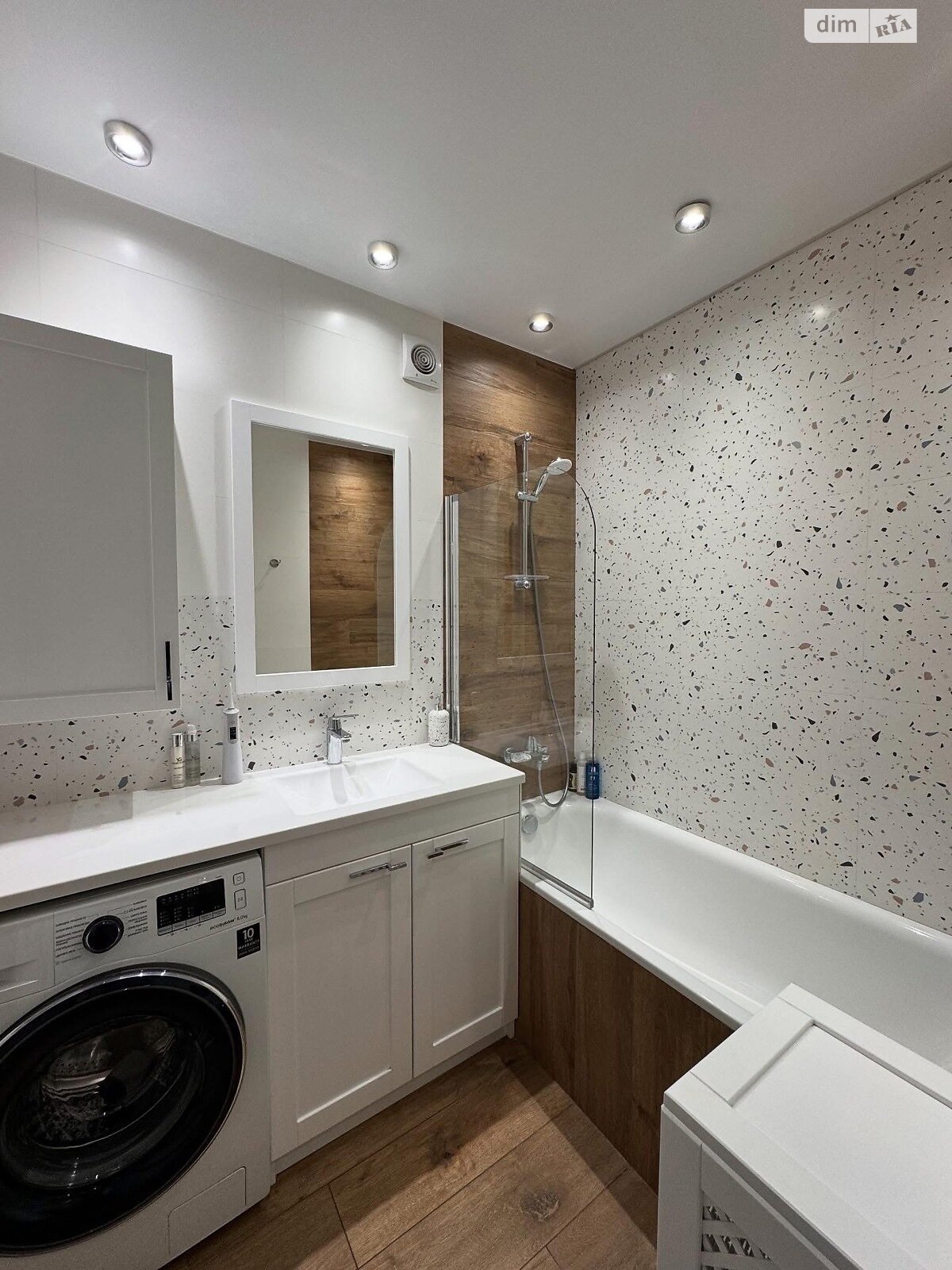 Продаж двокімнатної квартири в Луцьку, на вул. Конякіна 3А, район Гуща фото 1 Продаж двокімнатної квартири в Луцьку, на вул. Конякіна 3А, район Гуща фото 1