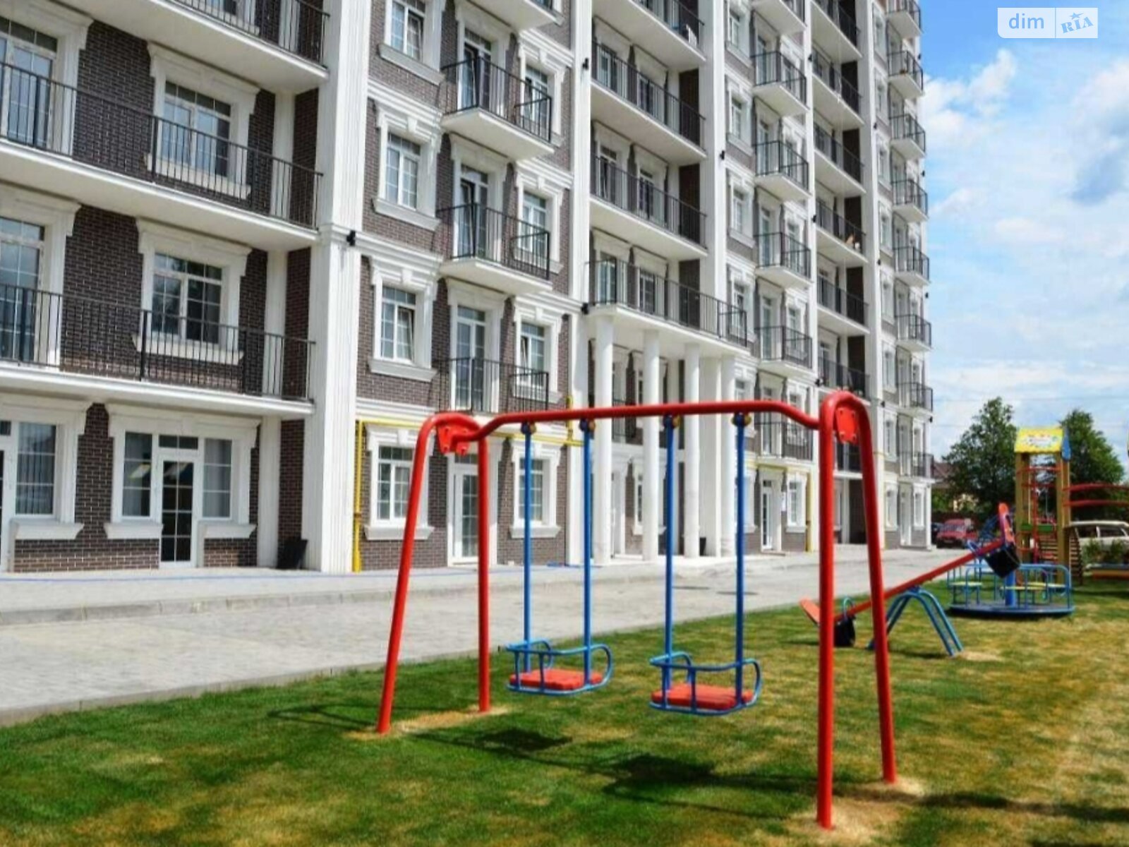 Продаж трикімнатної квартири в Луцьку, на вул. Назарія Яремчука 9А, район Гуща фото 1 Продаж трикімнатної квартири в Луцьку, на вул. Назарія Яремчука 9А, район Гуща фото 1