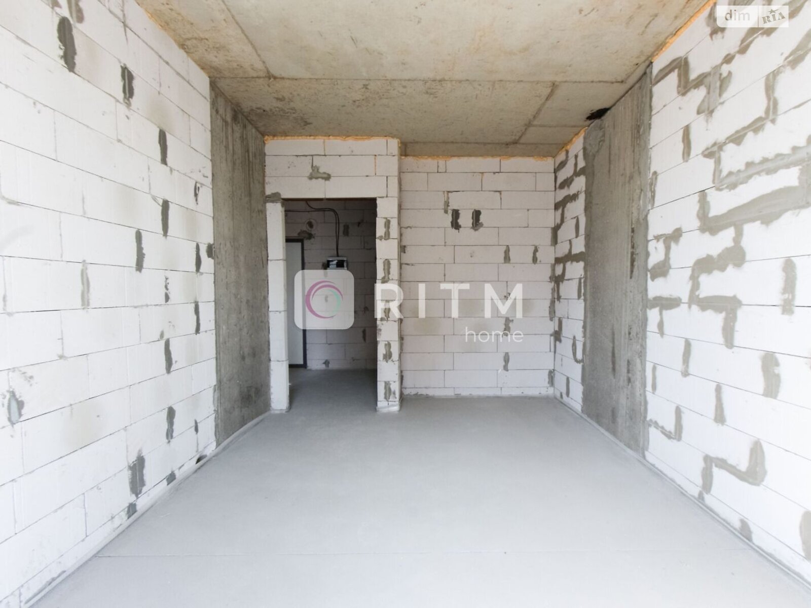 Продажа однокомнатной квартиры в Луцке, на ул. Защитников Украины, район Гуща фото 1 Продажа однокомнатной квартиры в Луцке, на ул. Защитников Украины, район Гуща фото 1