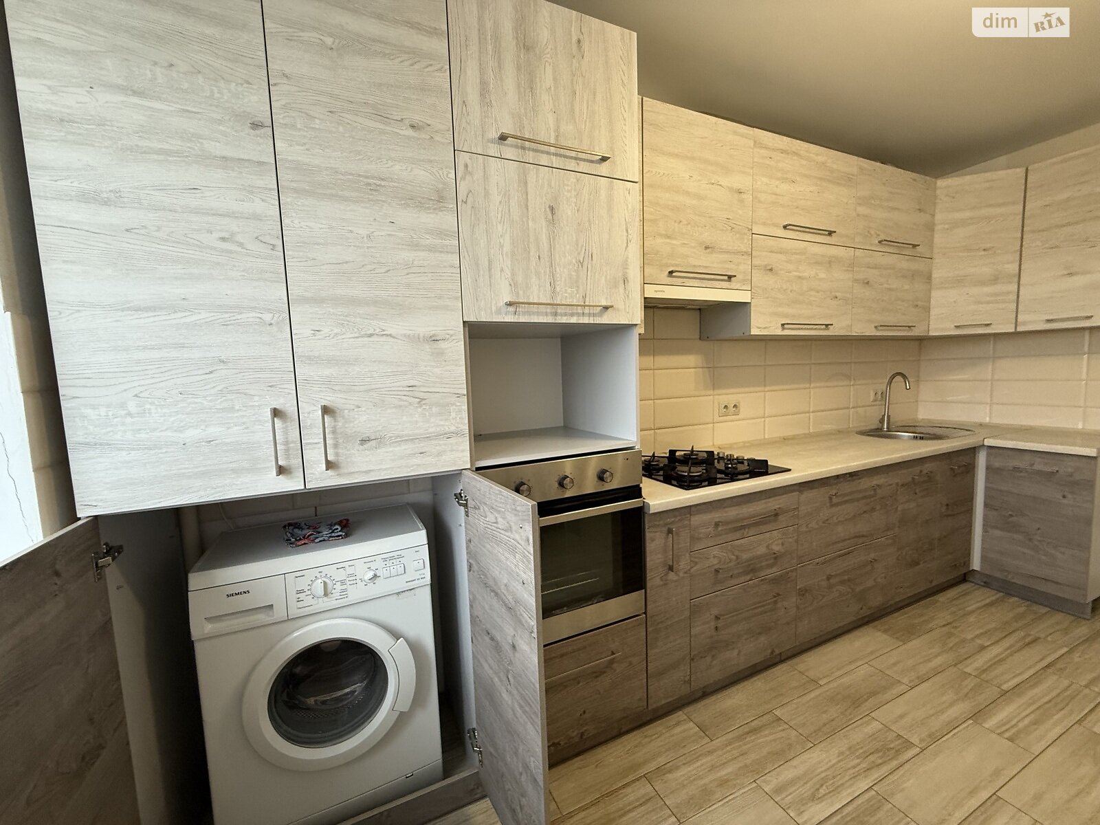 Продажа однокомнатной квартиры в Луцке, на ул. Ковельская 29, район Красное фото 1 Продажа однокомнатной квартиры в Луцке, на ул. Ковельская 29, район Красное фото 1