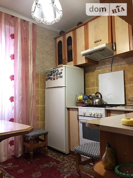 Продажа двухкомнатной квартиры в Луцке, на ул. Мира 4 район Красное фото 1 Продажа двухкомнатной квартиры в Луцке, на ул. Мира 4 район Красное фото 1