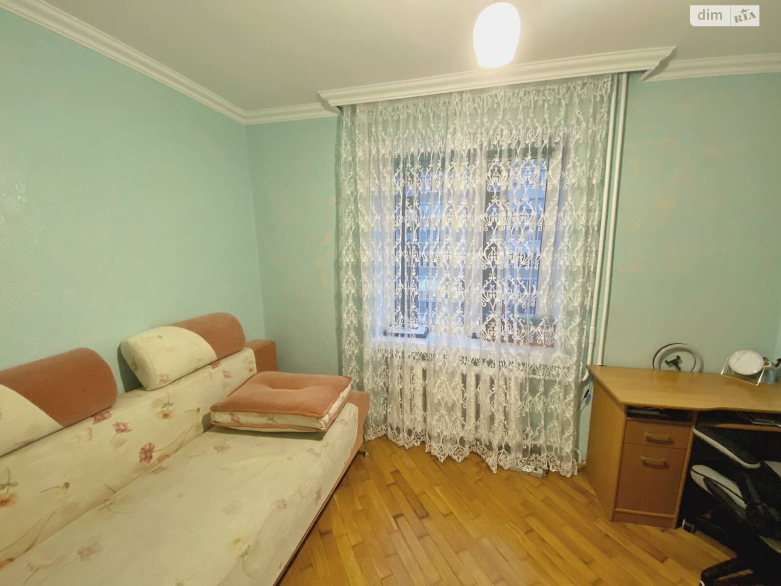 Продажа трехкомнатной квартиры в Луцке, на ул. Владимирская, район Красное фото 1