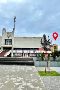 Продажа трехкомнатной квартиры в Луцке, на просп. Соборности 16В, фото 2