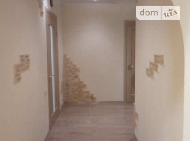 Продажа трехкомнатной квартиры в Луцке, на ул. Ровенская 127 район Теремно фото 1 Продажа трехкомнатной квартиры в Луцке, на ул. Ровенская 127 район Теремно фото 1