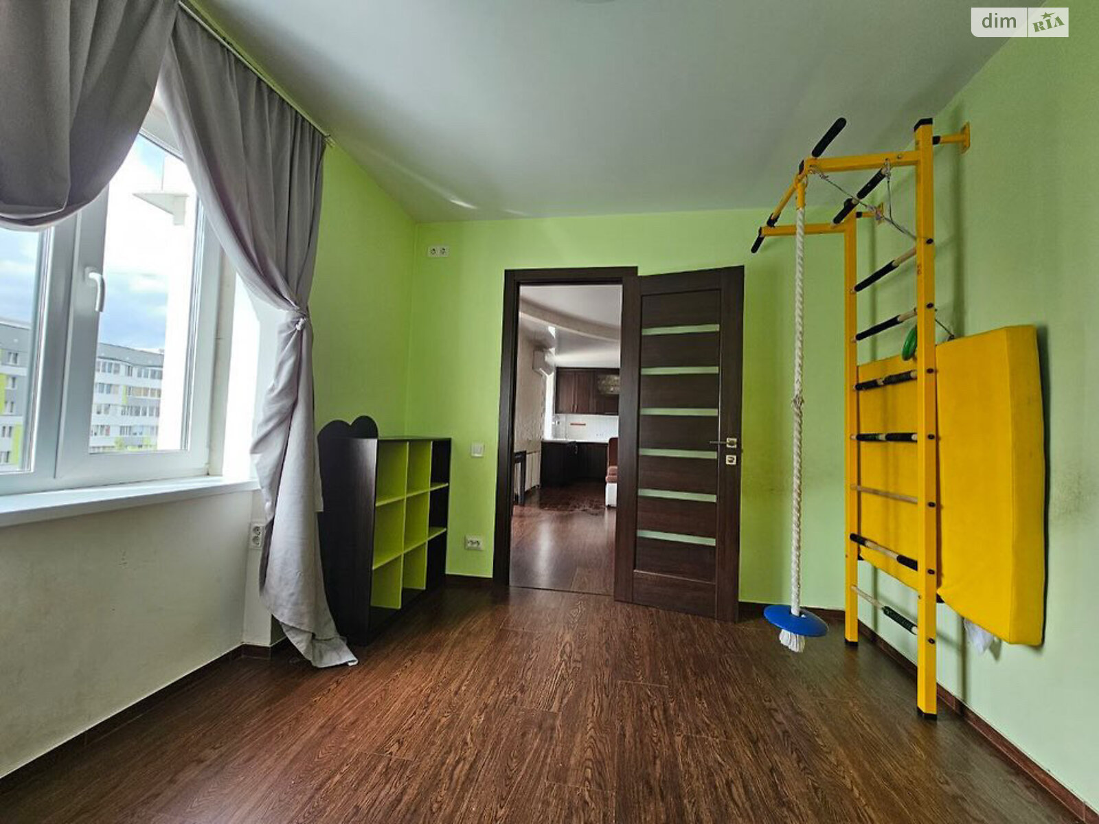 Продажа четырехкомнатной квартиры в Луцке, на просп. Соборности, фото 1