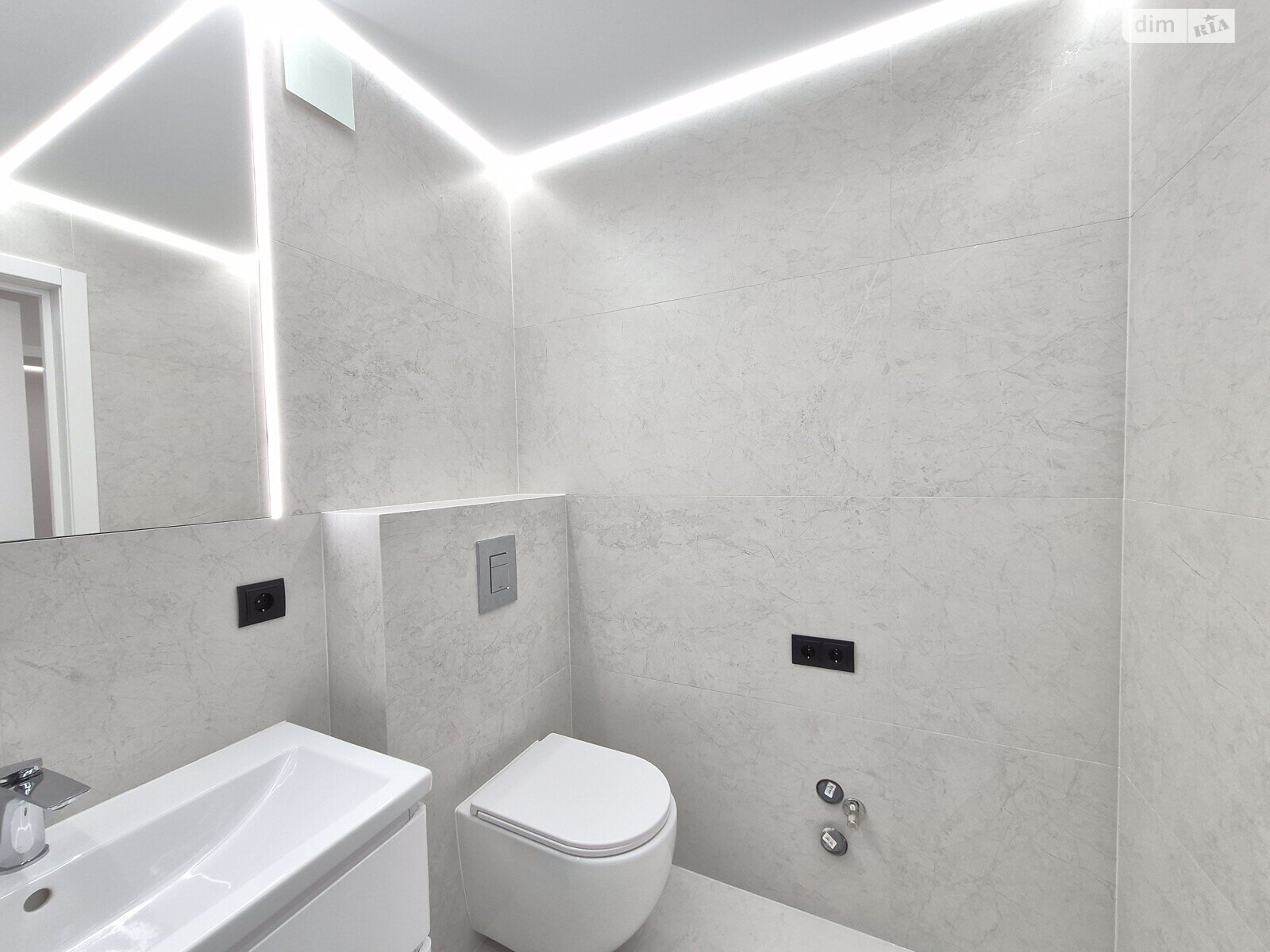 Продаж однокімнатної квартири в Луцьку, на вул. Рівненська, район Теремно фото 1 Продаж однокімнатної квартири в Луцьку, на вул. Рівненська, район Теремно фото 1