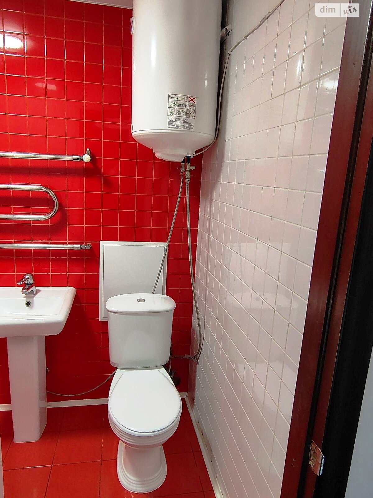 Продажа трехкомнатной квартиры в Луцке, на ул. Сагайдачного Гетьмана 20, район Теремно фото 1