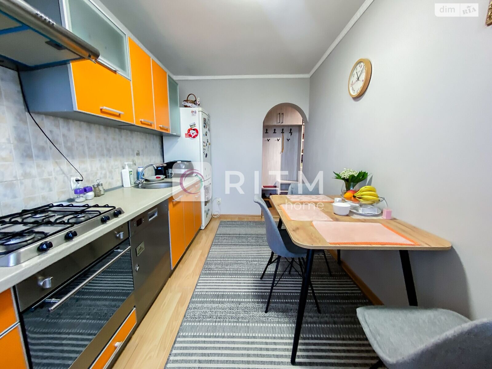 Продажа трехкомнатной квартиры в Луцке, на просп. Возрождение 9, район Теремно фото 1 Продажа трехкомнатной квартиры в Луцке, на просп. Возрождение 9, район Теремно фото 1