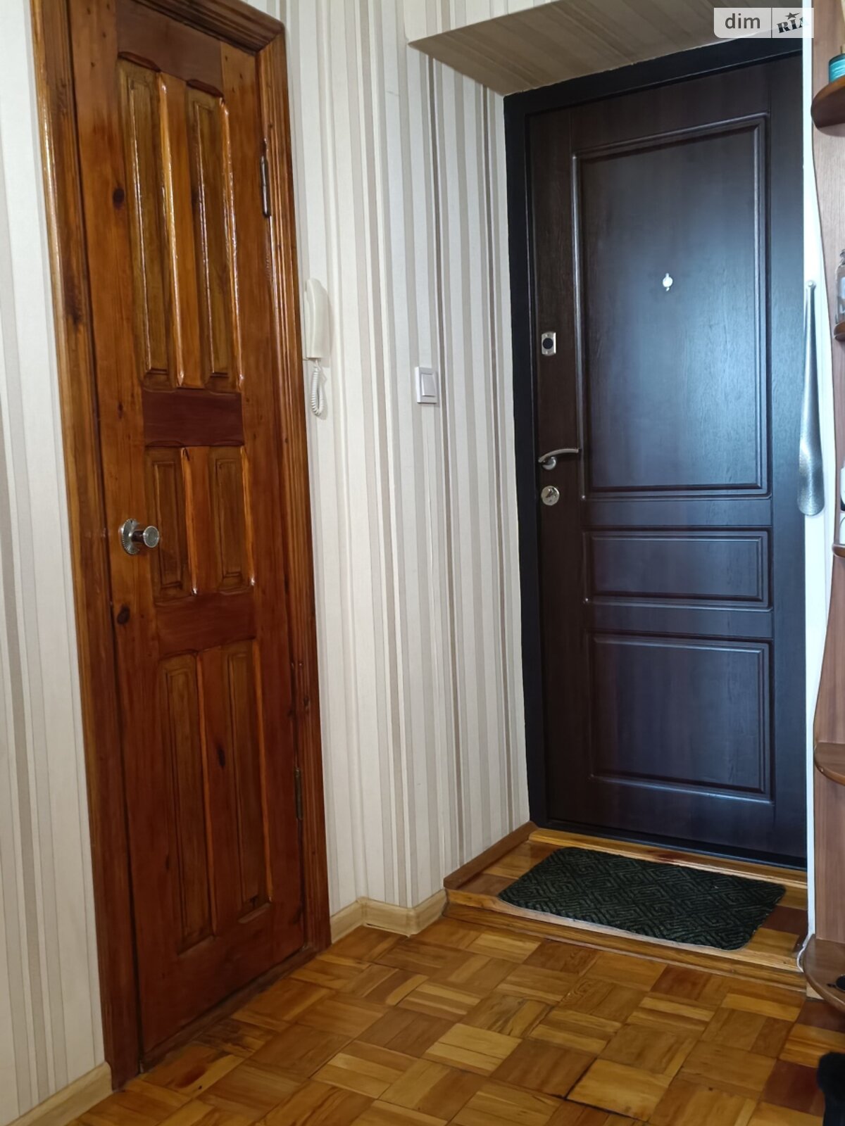 Продаж двокімнатної квартири в Луцьку, на вул. 8 Березня, район Центр фото 1 Продаж двокімнатної квартири в Луцьку, на вул. 8 Березня, район Центр фото 1
