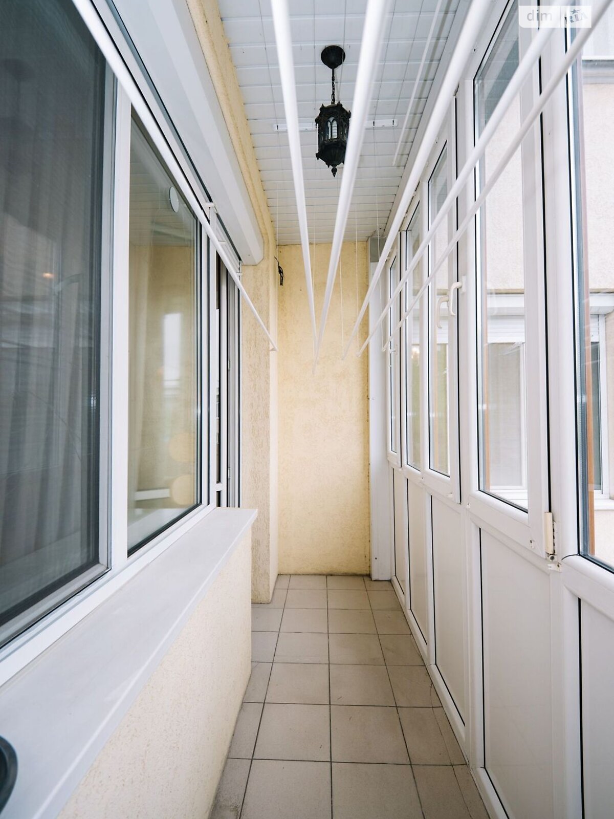 Продажа пятикомнатной квартиры в Луцке, на ул. Александра Валенты 6, кв. 5, район Центр фото 1