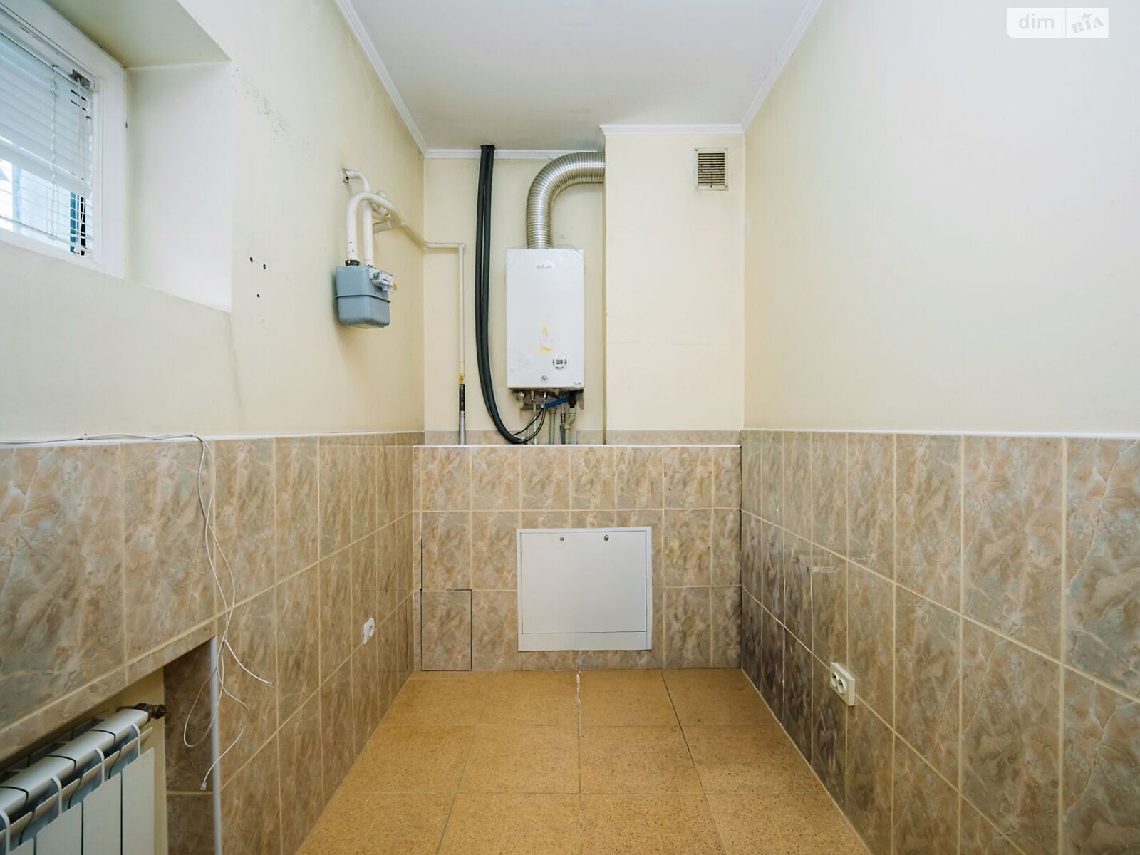 Продажа пятикомнатной квартиры в Луцке, на ул. Александра Валенты 6, кв. 5, район Центр фото 1