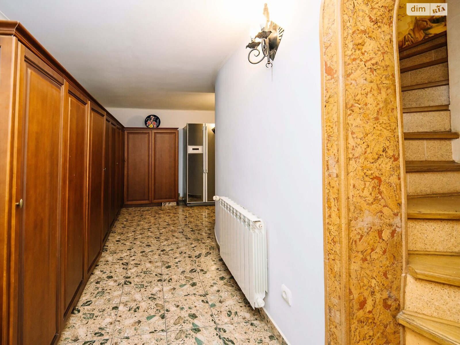 Продажа пятикомнатной квартиры в Луцке, на ул. Александра Валенты 6, кв. 5, район Центр фото 1