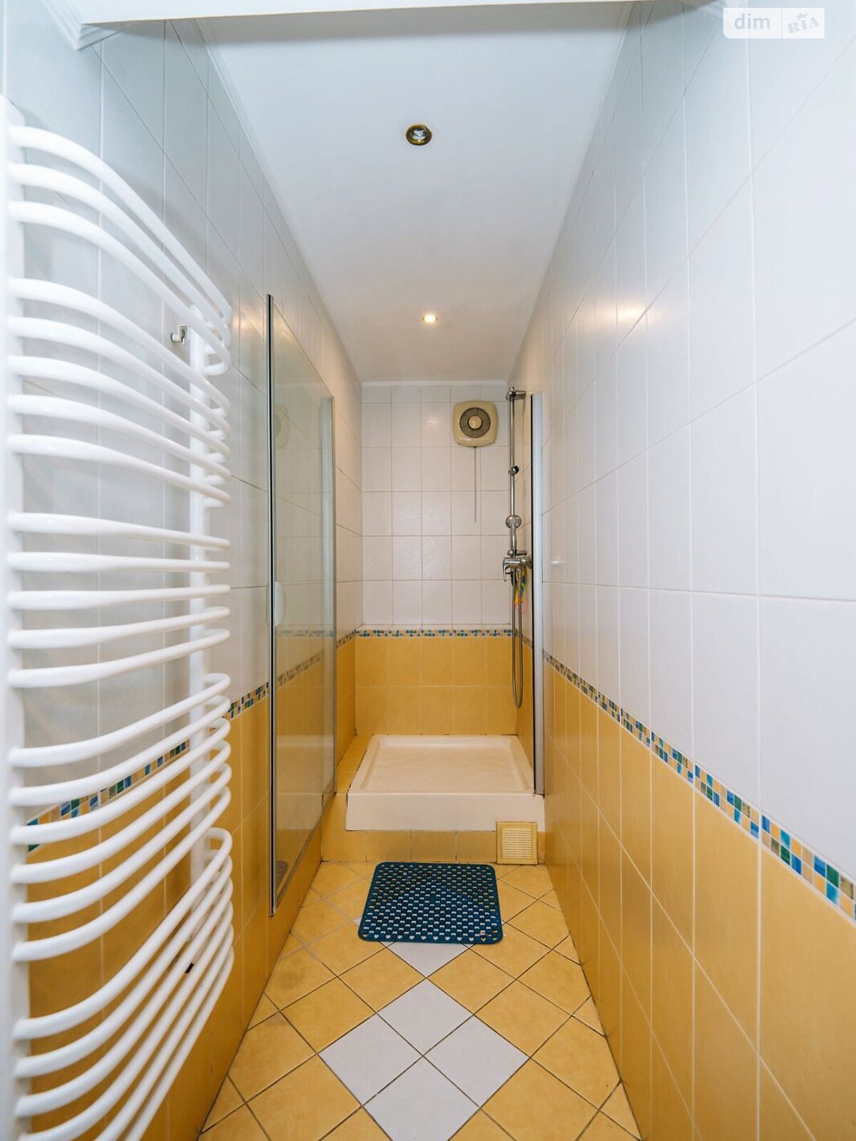 Продажа пятикомнатной квартиры в Луцке, на ул. Александра Валенты 6, кв. 5, район Центр фото 1