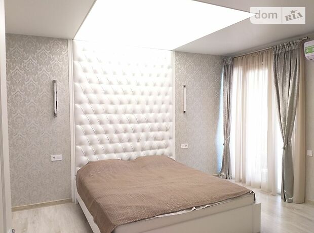 Продаж чотирикімнатної квартири в Луцьку, на Франка Івана 44, район Центр фото 1 Продаж чотирикімнатної квартири в Луцьку, на Франка Івана 44, район Центр фото 1