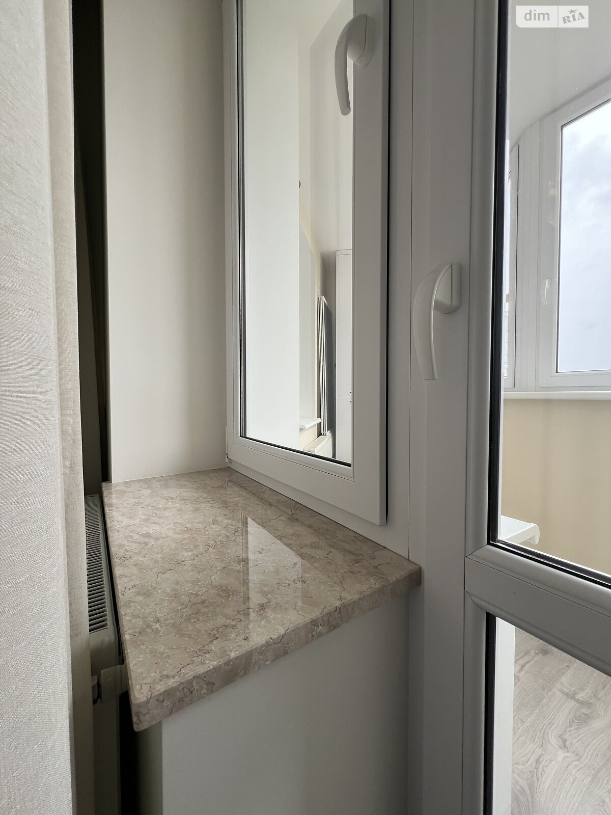 Продажа трехкомнатной квартиры в Луцке, на ул. Дубновская 15, район Центр фото 1 Продажа трехкомнатной квартиры в Луцке, на ул. Дубновская 15, район Центр фото 1