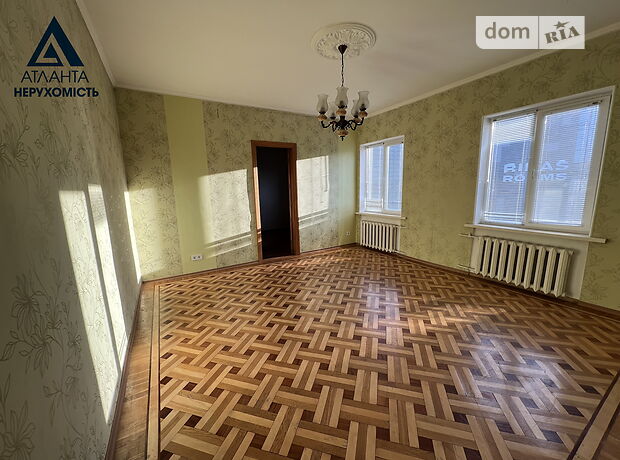 Продаж трикімнатної квартири в Луцьку, на вул. Лесі Українки 32, район Центр фото 1 Продаж трикімнатної квартири в Луцьку, на вул. Лесі Українки 32, район Центр фото 1