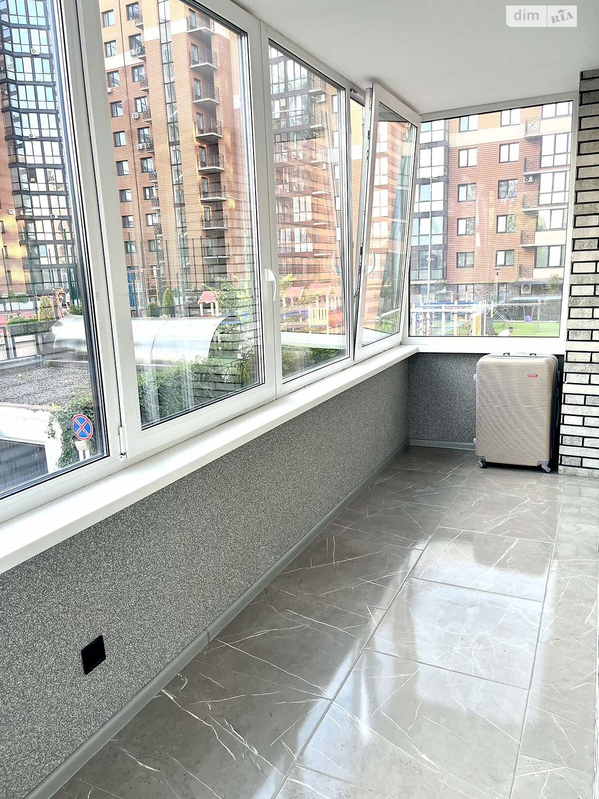 Продажа трехкомнатной квартиры в Луцке, на ул. Франко Ивана 61, район Центр фото 1 Продажа трехкомнатной квартиры в Луцке, на ул. Франко Ивана 61, район Центр фото 1