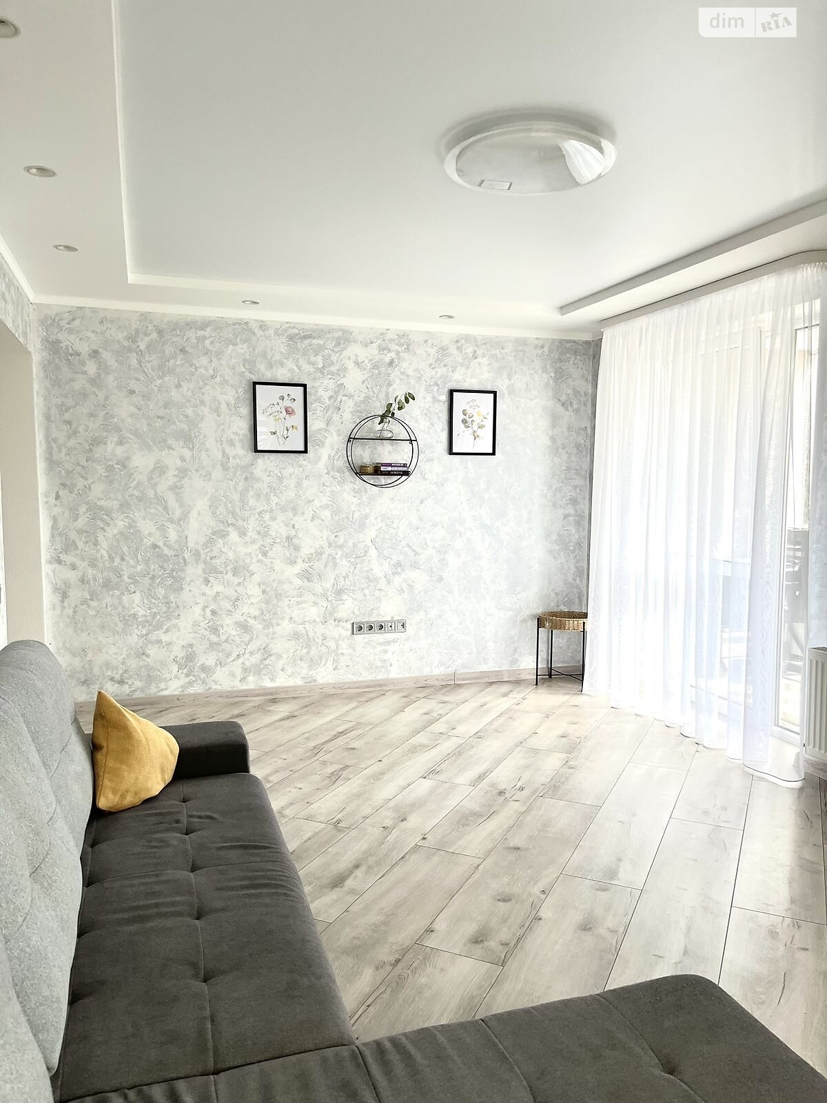 Продажа трехкомнатной квартиры в Луцке, на ул. Франко Ивана 61, район Центр фото 1 Продажа трехкомнатной квартиры в Луцке, на ул. Франко Ивана 61, район Центр фото 1