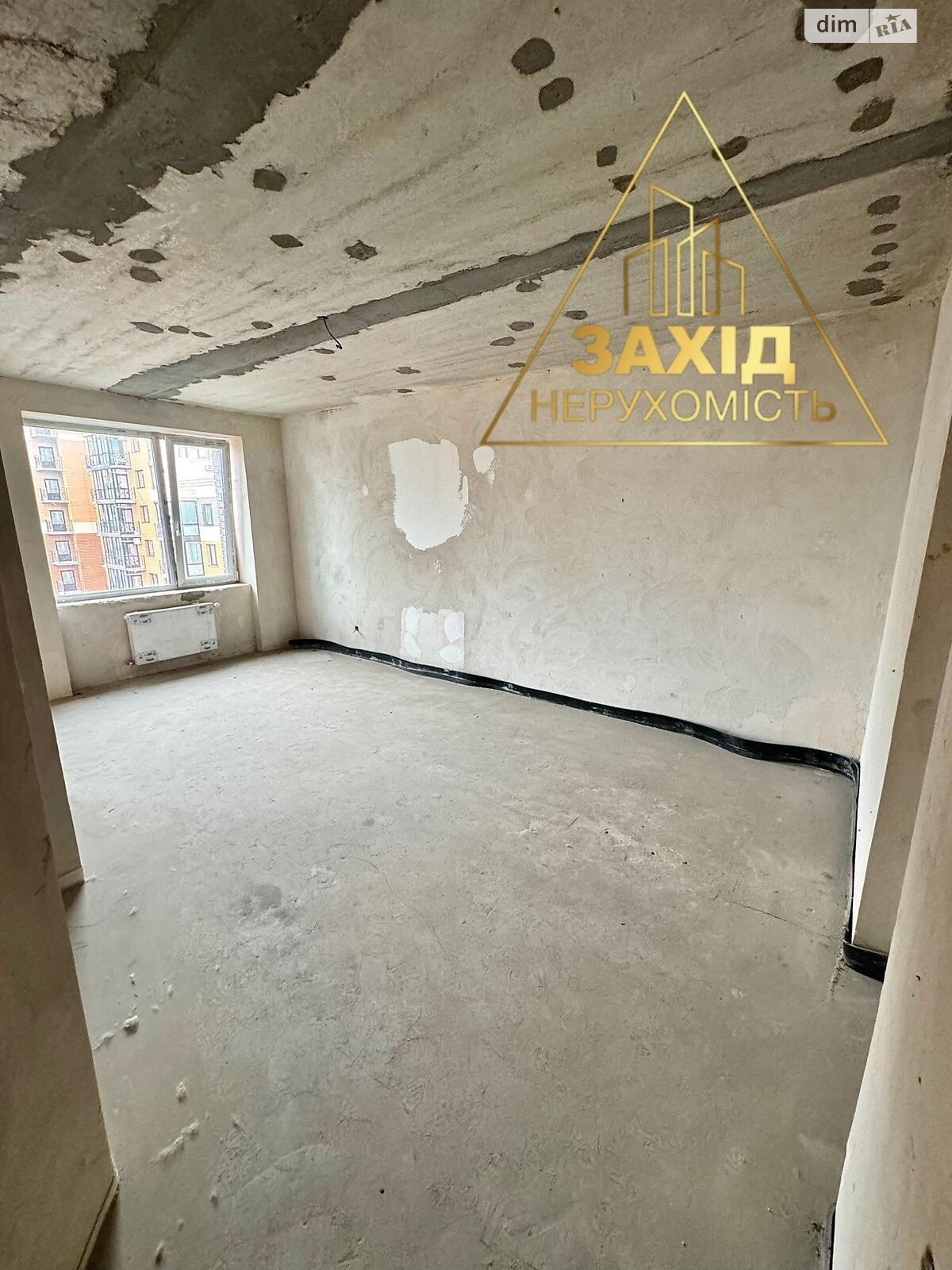 Продажа трехкомнатной квартиры в Луцке, на ул. Франко Ивана, район Центр фото 1 Продажа трехкомнатной квартиры в Луцке, на ул. Франко Ивана, район Центр фото 1
