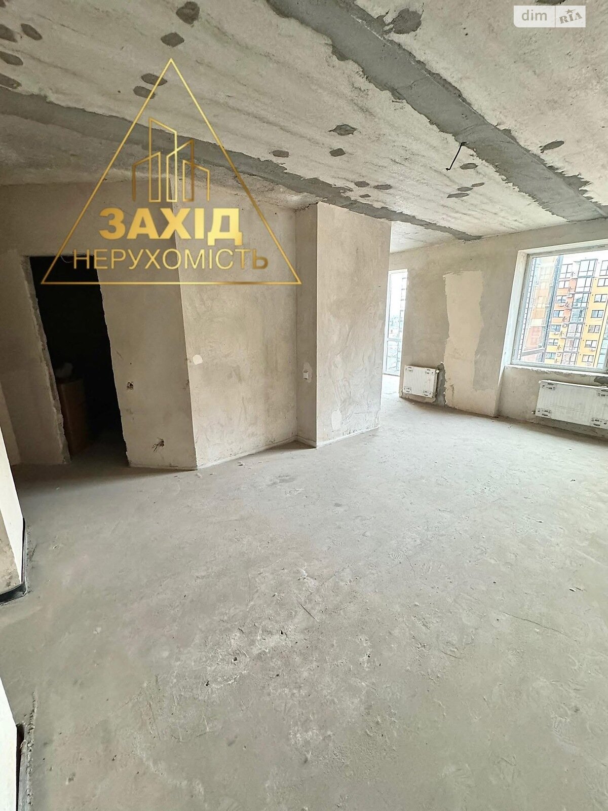 Продажа трехкомнатной квартиры в Луцке, на ул. Франко Ивана, район Центр фото 1 Продажа трехкомнатной квартиры в Луцке, на ул. Франко Ивана, район Центр фото 1