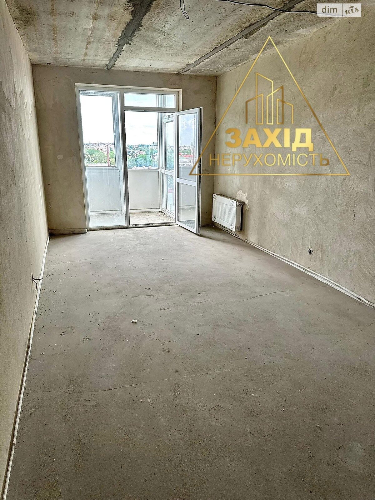 Продажа трехкомнатной квартиры в Луцке, на ул. Франко Ивана, район Центр фото 1 Продажа трехкомнатной квартиры в Луцке, на ул. Франко Ивана, район Центр фото 1