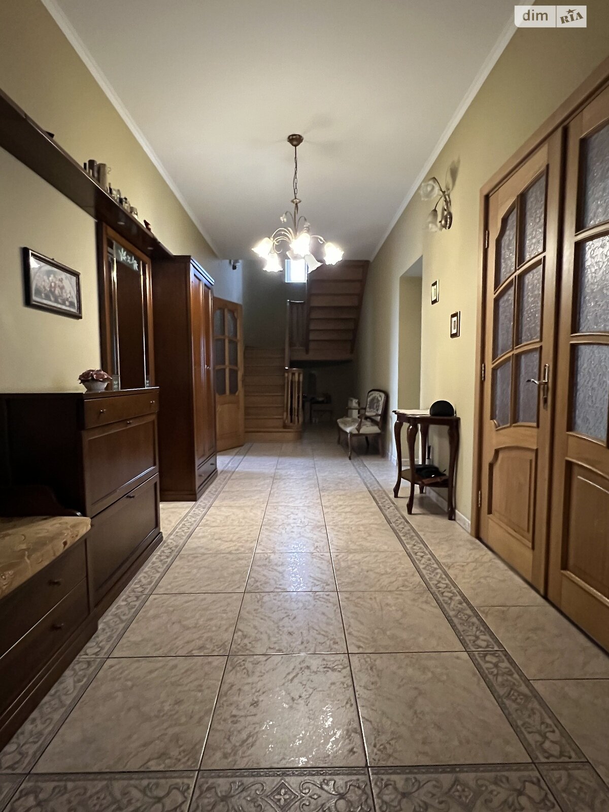Продаж п`ятикімнатної квартири в Луцьку, на вул. Коперника, район Центр фото 1 Продаж п`ятикімнатної квартири в Луцьку, на вул. Коперника, район Центр фото 1