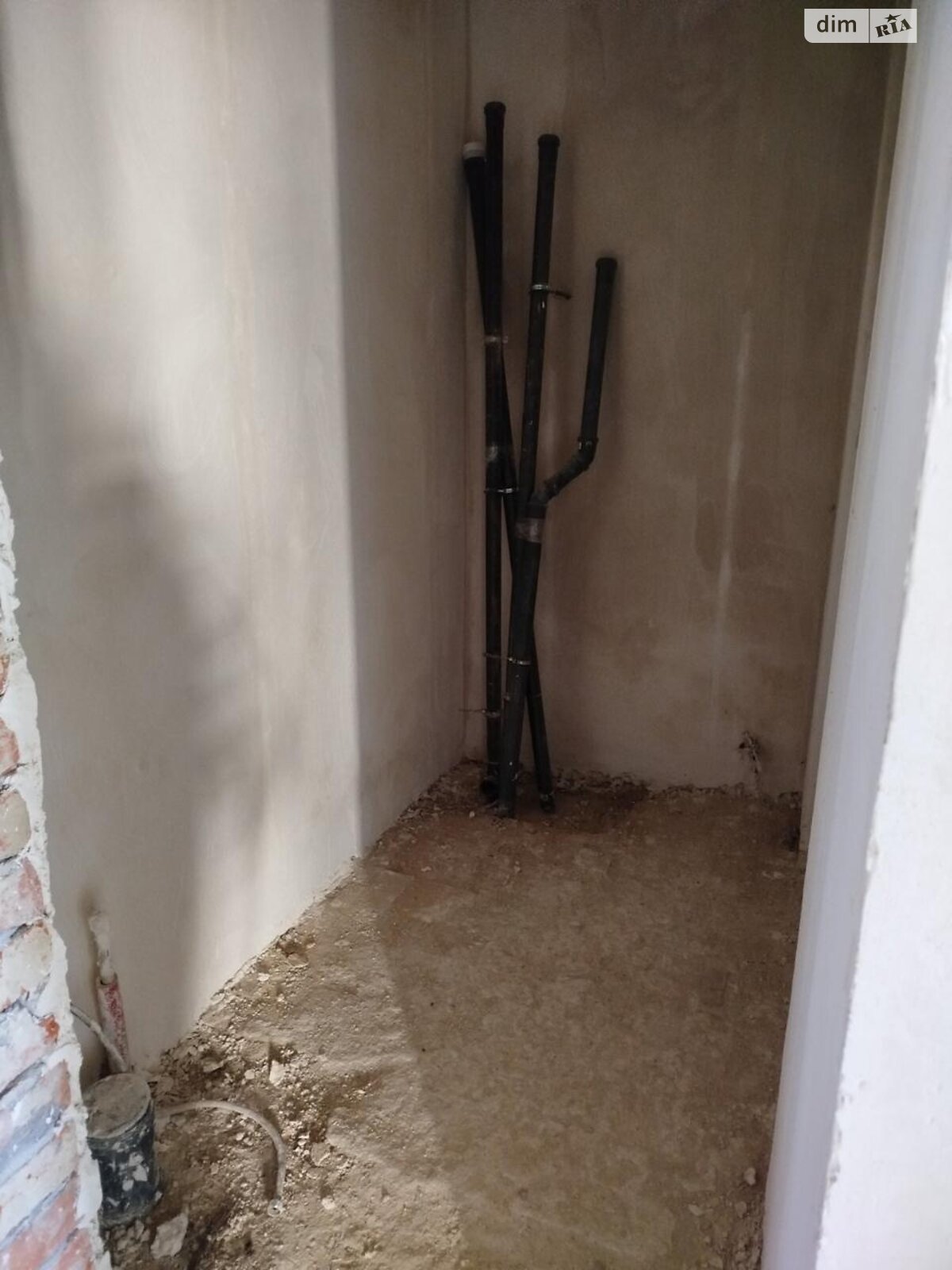 Продажа трехкомнатной квартиры в Луцке, на ул. Кривой Вал 10, кв. 5, район Центр фото 1 Продажа трехкомнатной квартиры в Луцке, на ул. Кривой Вал 10, кв. 5, район Центр фото 1
