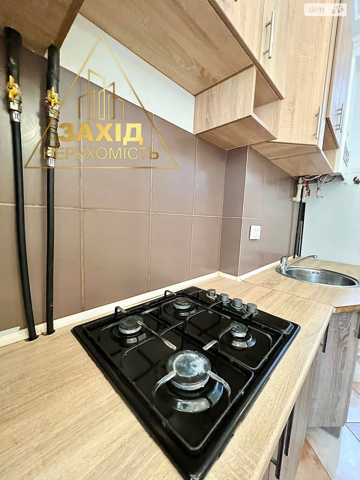 Продажа двухкомнатной квартиры в Луцке, на ул. Кривой Вал, район Центр фото 1 Продажа двухкомнатной квартиры в Луцке, на ул. Кривой Вал, район Центр фото 1