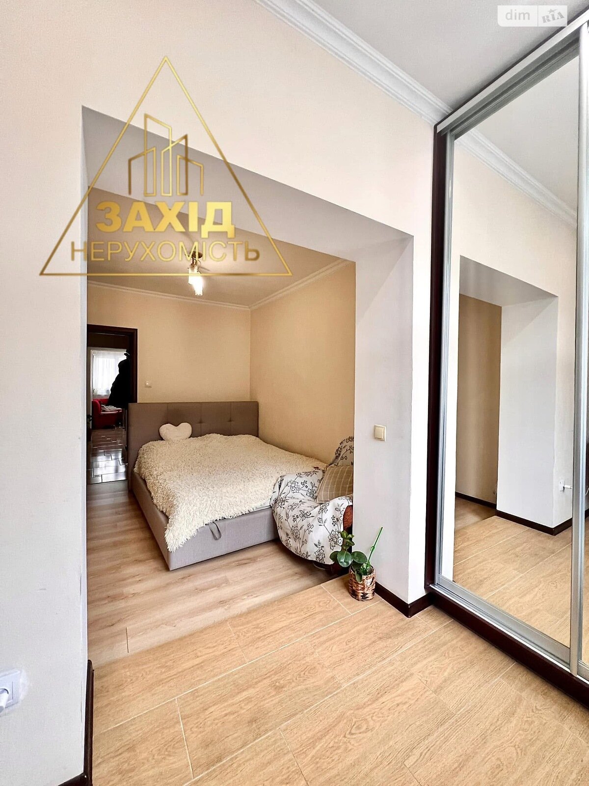 Продажа двухкомнатной квартиры в Луцке, на ул. Крылова 4, район Центр фото 1 Продажа двухкомнатной квартиры в Луцке, на ул. Крылова 4, район Центр фото 1