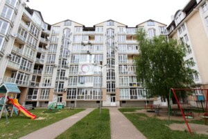 Продаж двокімнатної квартири в Луцьку, на вул. Максима Кривоноса, район Центр фото 2