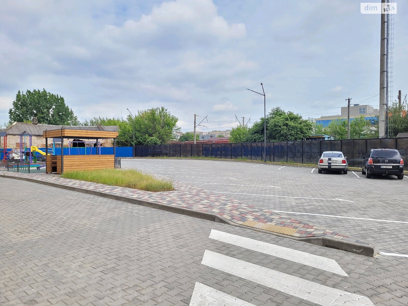 Продаж двокімнатної квартири в Луцьку, на просп. Перемоги, район Центр фото 1 Продаж двокімнатної квартири в Луцьку, на просп. Перемоги, район Центр фото 1