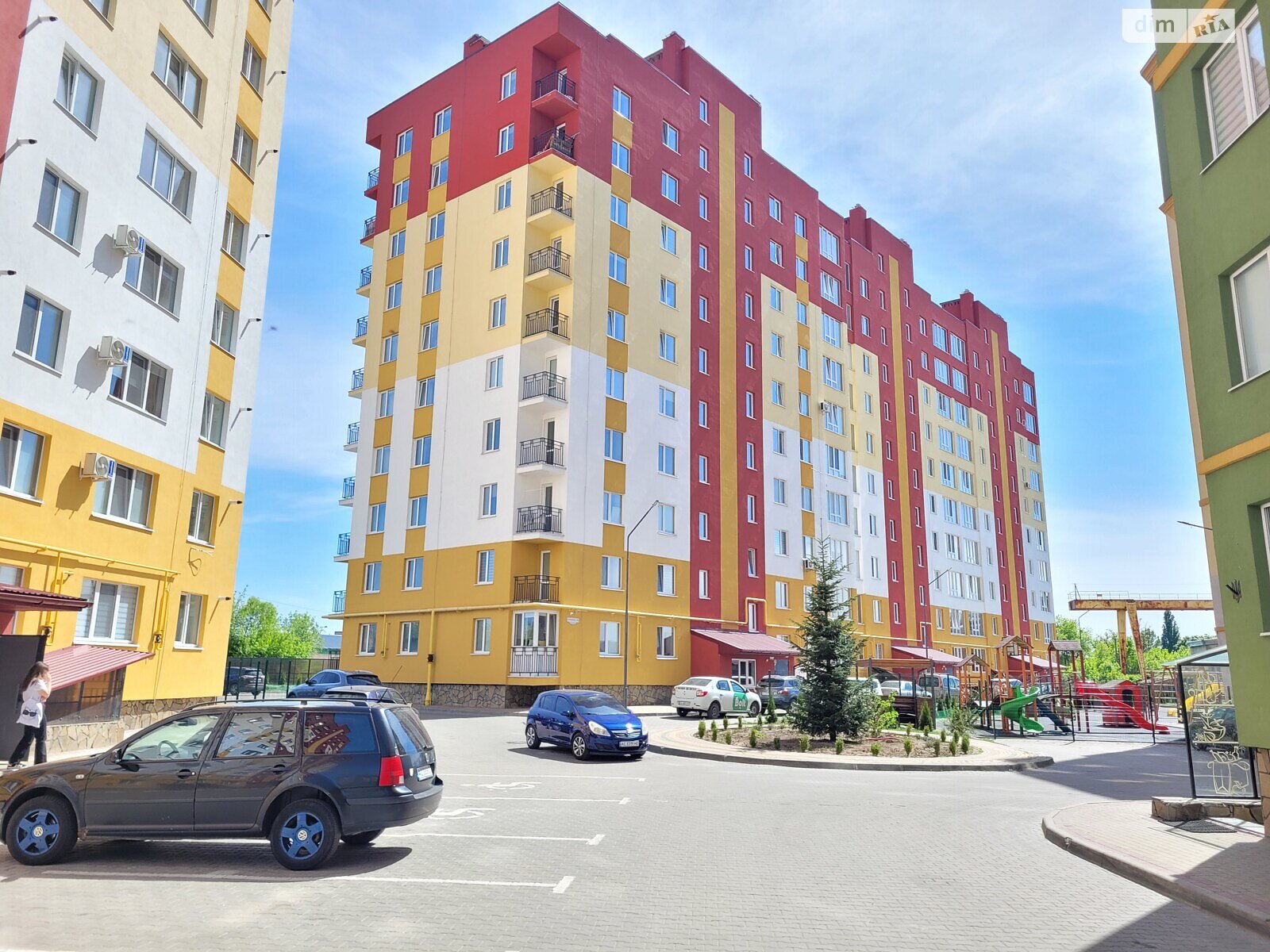 Продаж двокімнатної квартири в Луцьку, на просп. Перемоги, район Центр фото 1 Продаж двокімнатної квартири в Луцьку, на просп. Перемоги, район Центр фото 1