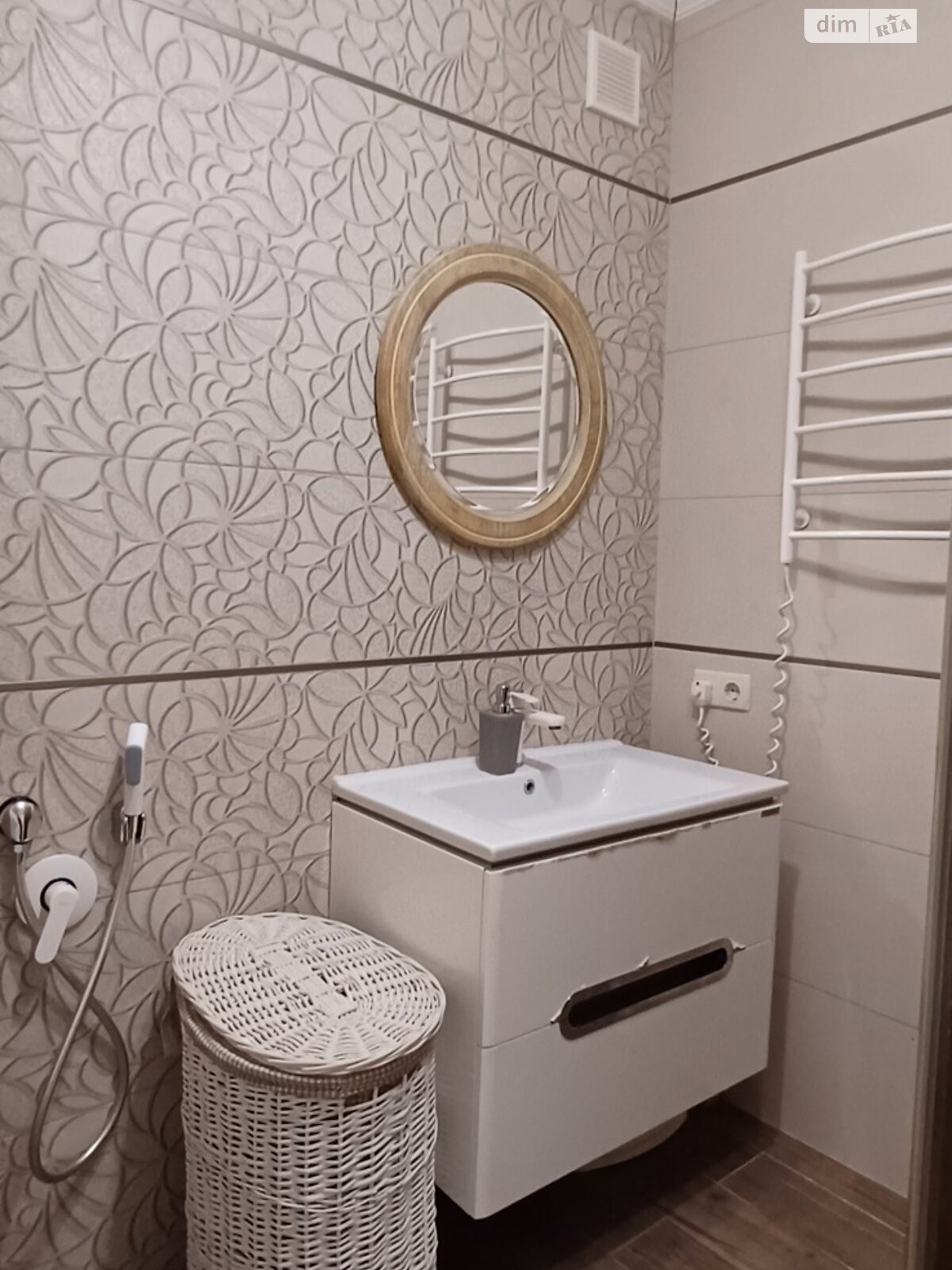 Продаж трикімнатної квартири в Луцьку, на вул. Огієнка Івана 3, район Центр фото 1 Продаж трикімнатної квартири в Луцьку, на вул. Огієнка Івана 3, район Центр фото 1