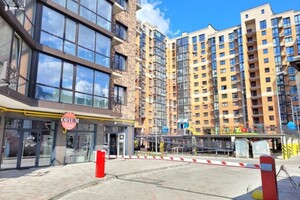 Продажа трехкомнатной квартиры в Луцке, на ул. Яровица 17, район Центр фото 2