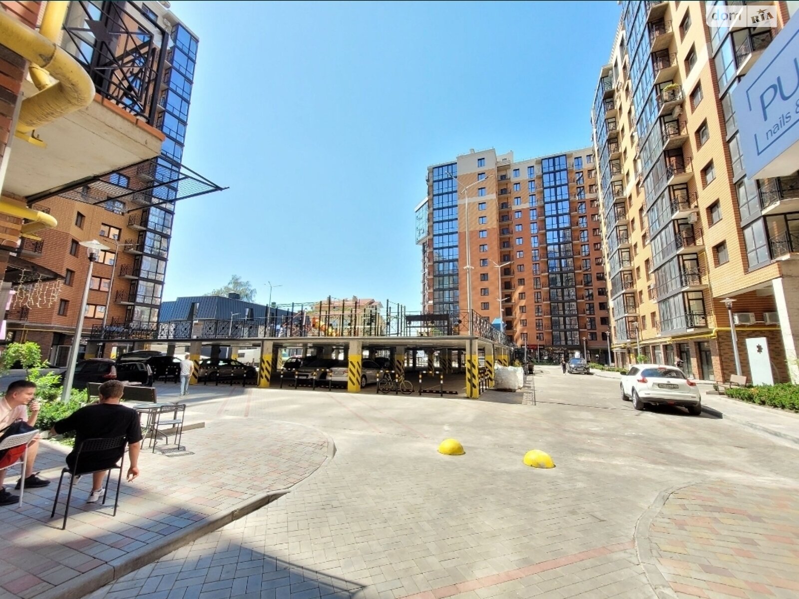 Продаж трикімнатної квартири в Луцьку, на вул. Яровиця 17, район Центр фото 1 Продаж трикімнатної квартири в Луцьку, на вул. Яровиця 17, район Центр фото 1