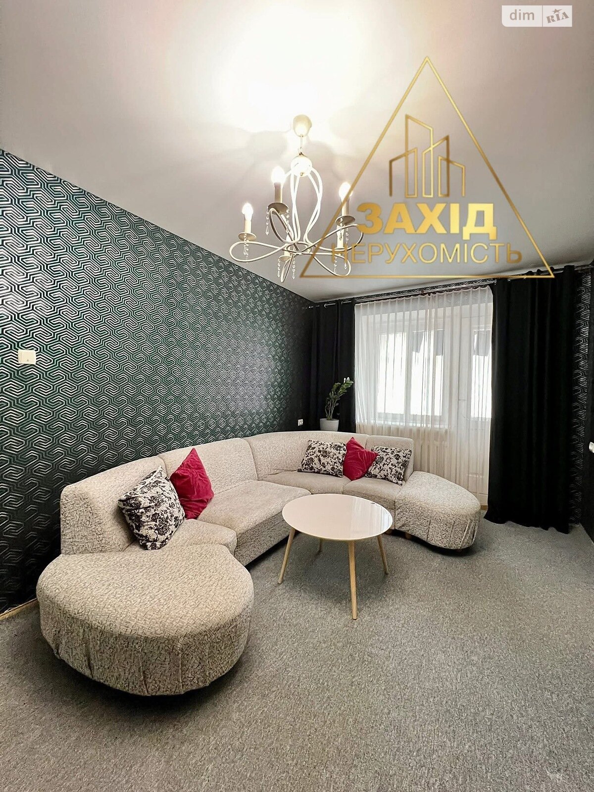Продаж двокімнатної квартири в Луцьку, на просп. Перемоги 22, район Центр фото 1 Продаж двокімнатної квартири в Луцьку, на просп. Перемоги 22, район Центр фото 1