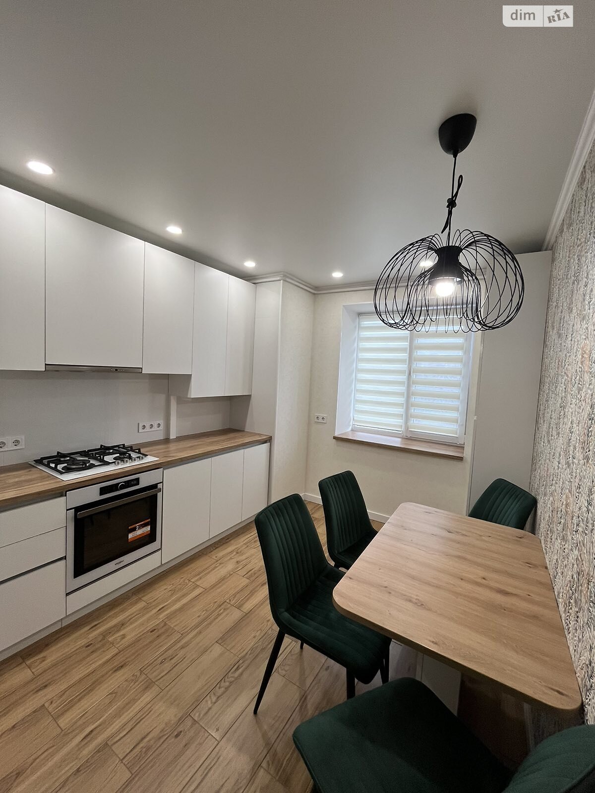 Продажа двухкомнатной квартиры в Луцке, на просп. Победы 34Б, район Центр фото 1