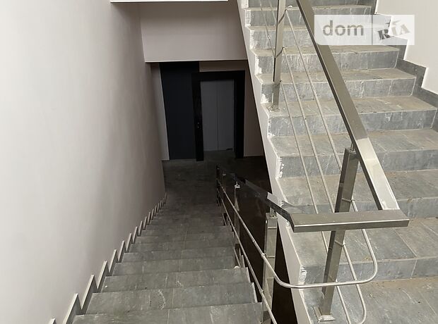 Продажа двухкомнатной квартиры в Луцке, на ул. Привокзальная район Центр фото 1 Продажа двухкомнатной квартиры в Луцке, на ул. Привокзальная район Центр фото 1