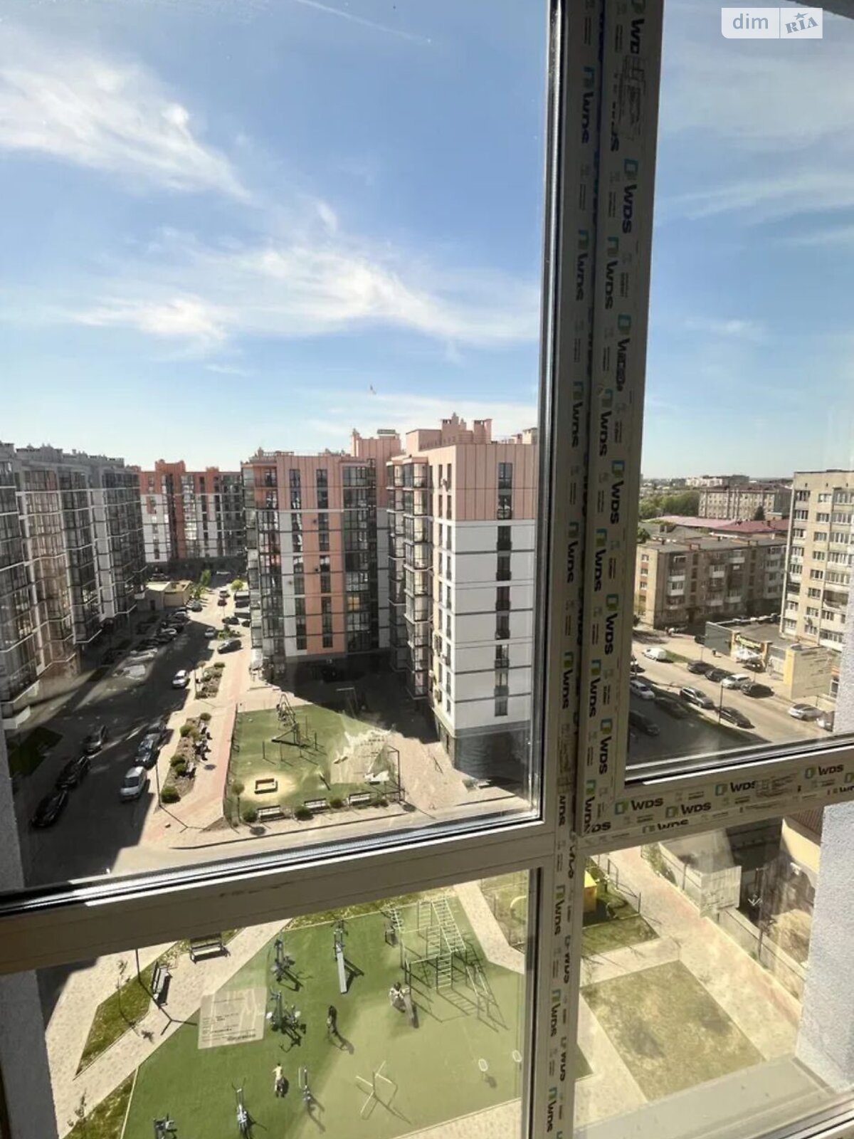 Продаж трикімнатної квартири в Луцьку, на вул. Привокзальна 12, район Центр фото 1 Продаж трикімнатної квартири в Луцьку, на вул. Привокзальна 12, район Центр фото 1