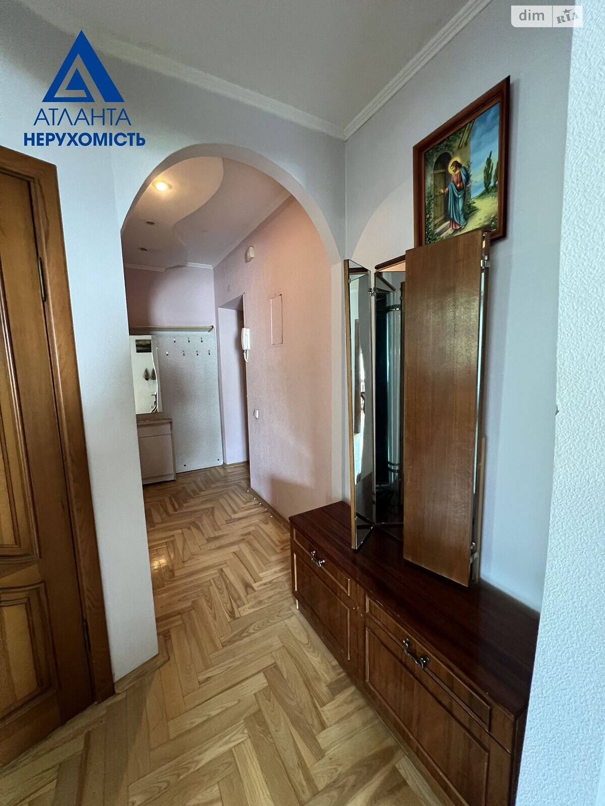 Продаж двокімнатної квартири в Луцьку, на вул. Привокзальна 9, район Центр фото 1 Продаж двокімнатної квартири в Луцьку, на вул. Привокзальна 9, район Центр фото 1