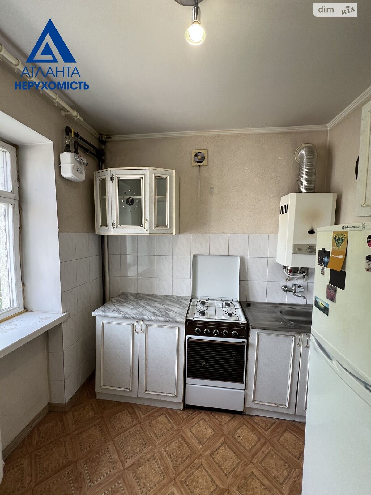 Продаж двокімнатної квартири в Луцьку, на вул. Привокзальна 9, район Центр фото 1 Продаж двокімнатної квартири в Луцьку, на вул. Привокзальна 9, район Центр фото 1