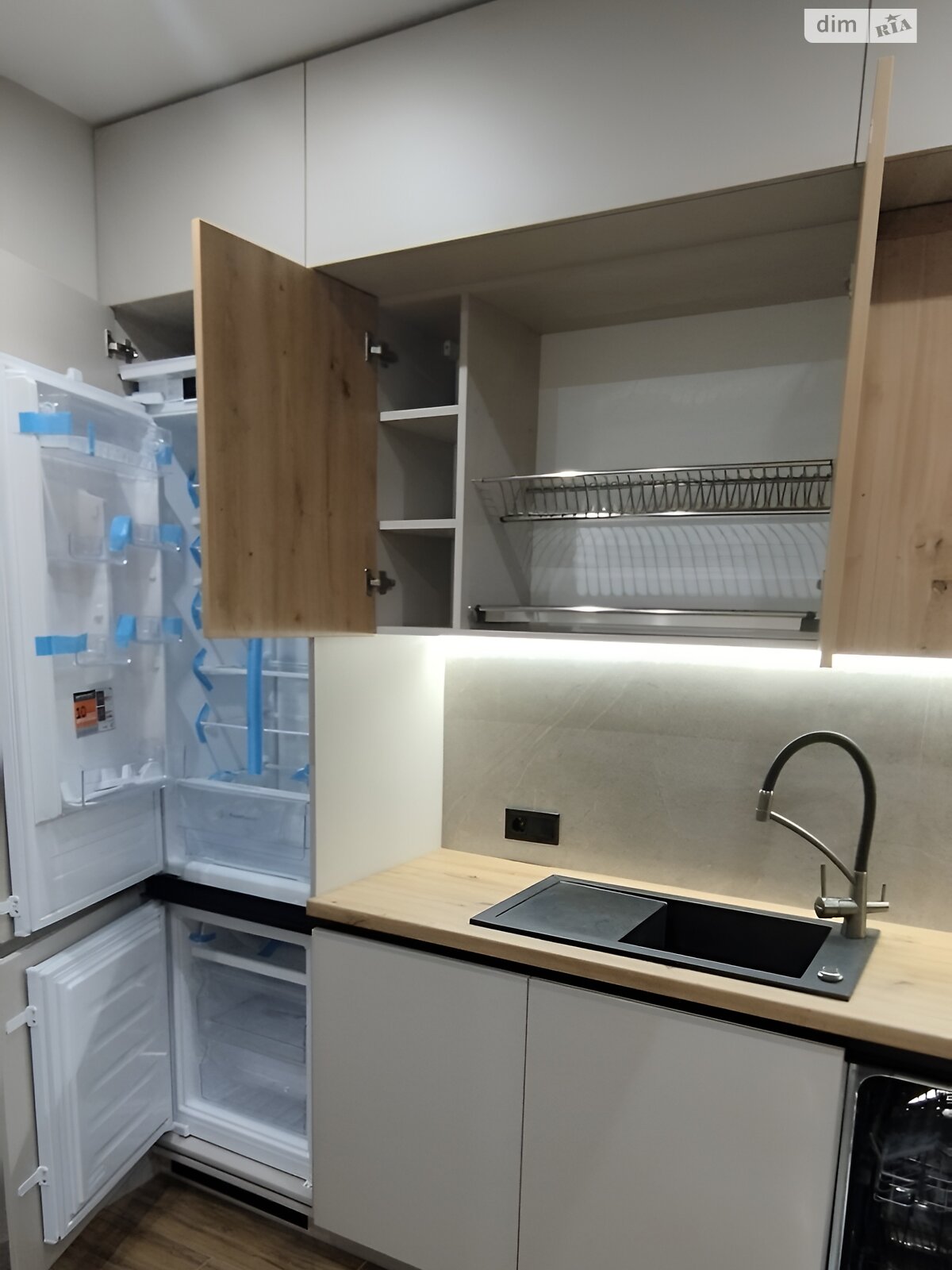 Продажа однокомнатной квартиры в Луцке, на ул. Ровенская, район Центр фото 1 Продажа однокомнатной квартиры в Луцке, на ул. Ровенская, район Центр фото 1