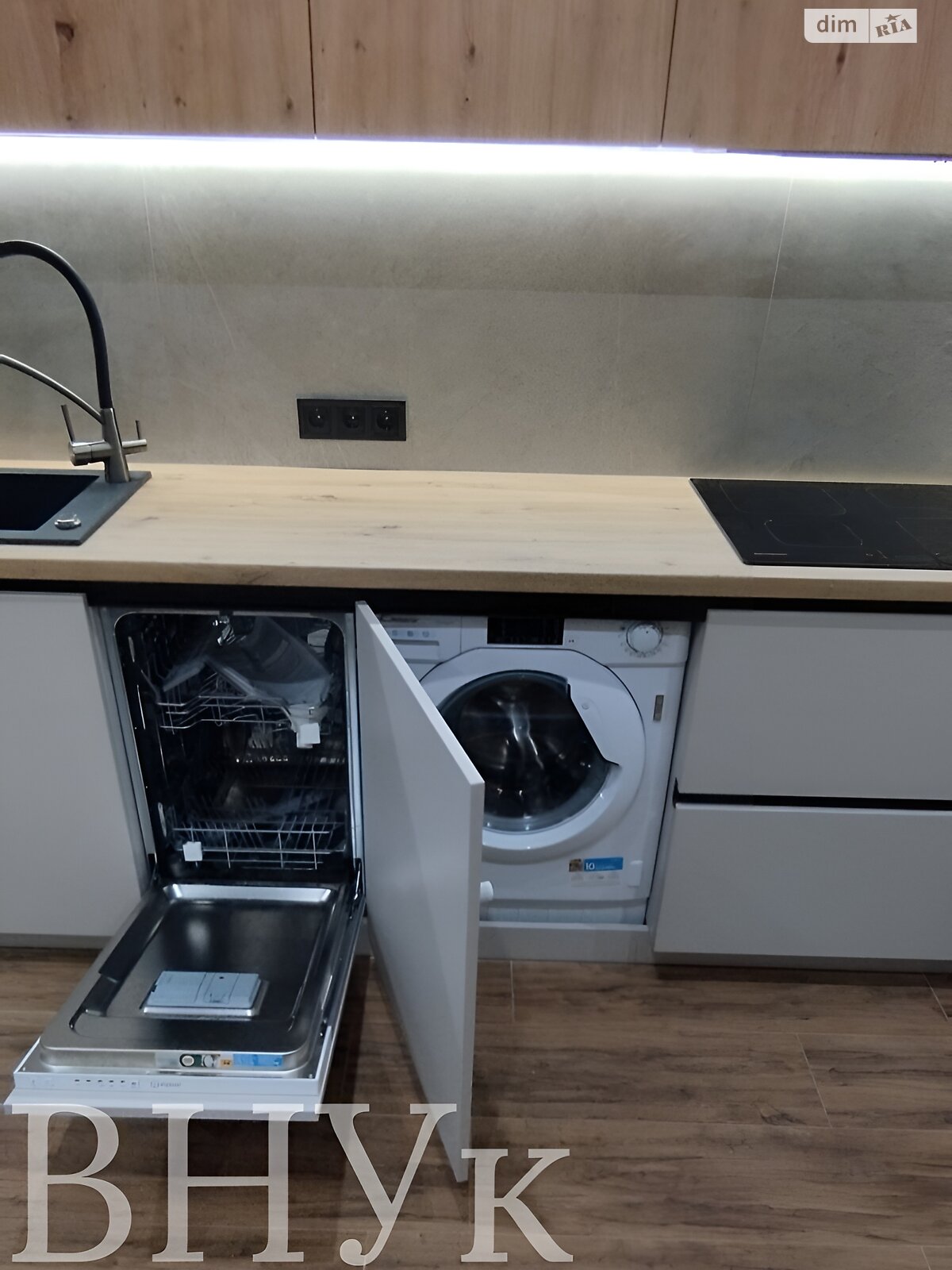 Продажа однокомнатной квартиры в Луцке, на ул. Ровенская, район Центр фото 1 Продажа однокомнатной квартиры в Луцке, на ул. Ровенская, район Центр фото 1