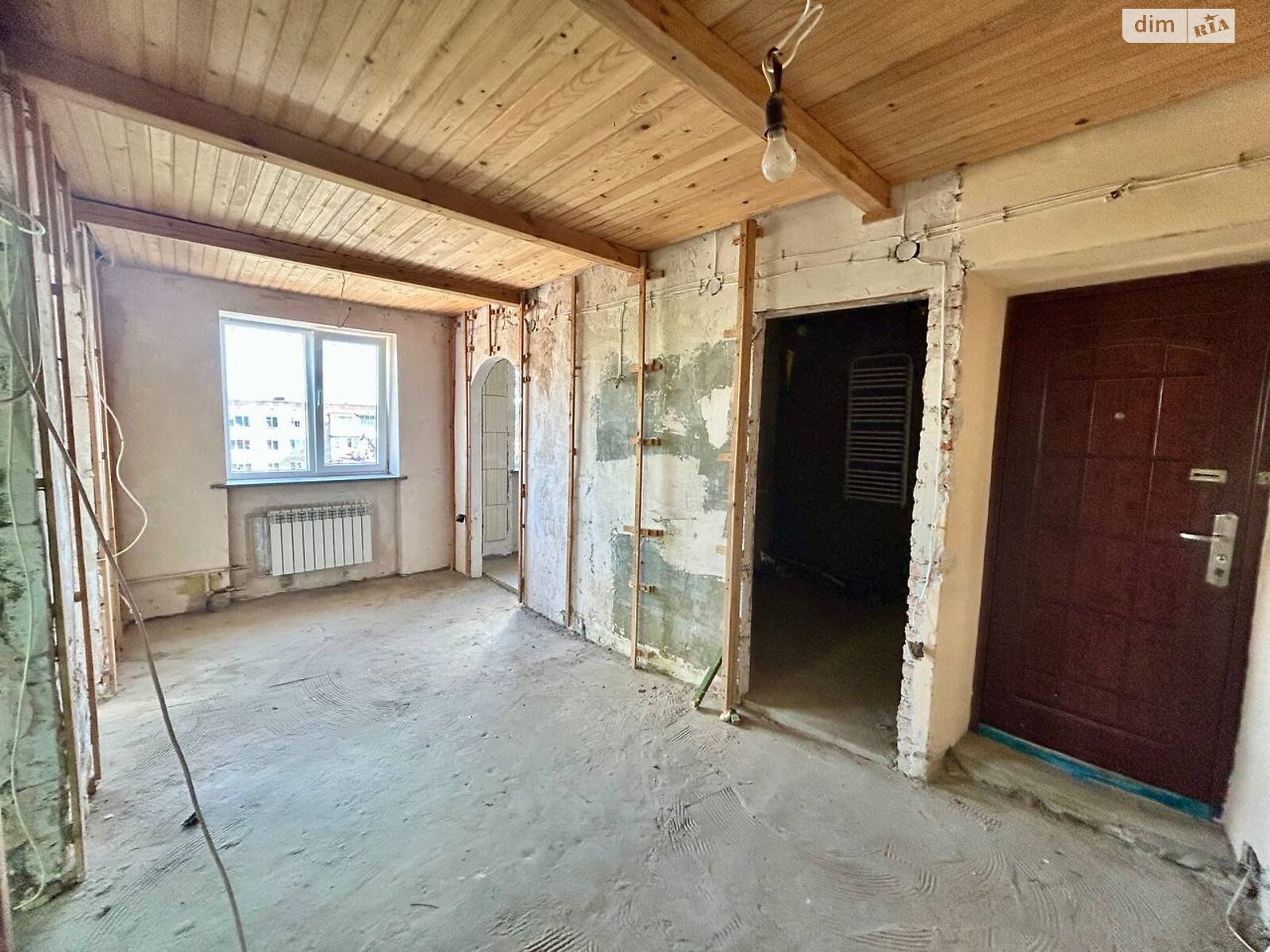 Продажа двухкомнатной квартиры в Луцке, на ул. Стрелковая 43, район Центр фото 1 Продажа двухкомнатной квартиры в Луцке, на ул. Стрелковая 43, район Центр фото 1