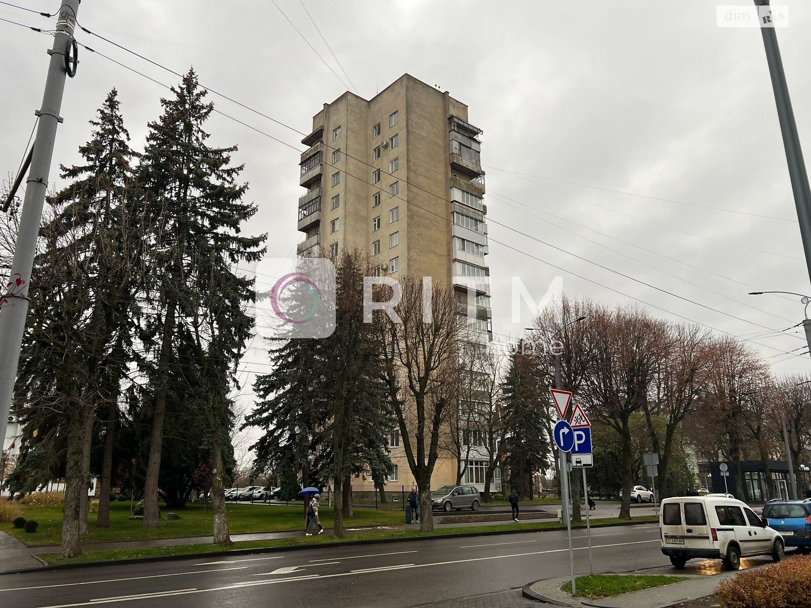 Продажа трехкомнатной квартиры в Луцке, на просп. Воли 22, район Центр фото 1