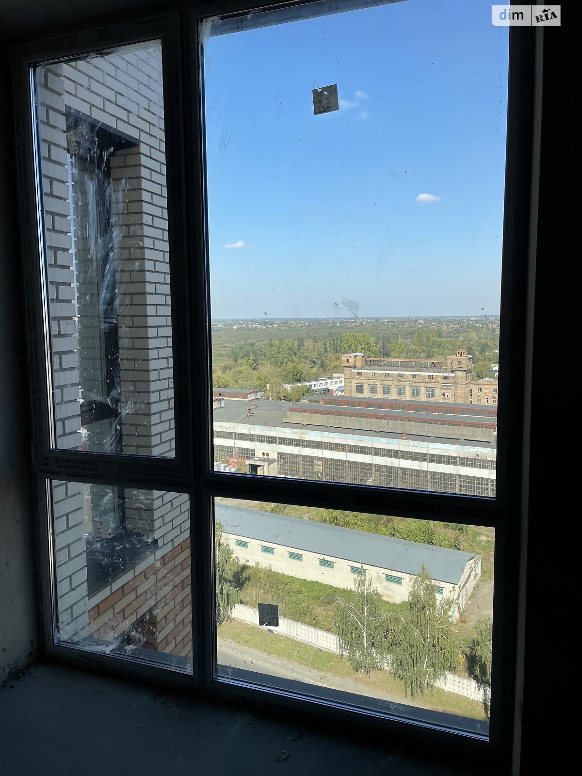 Продажа трехкомнатной квартиры в Луцке, на ул. Яровица 11, район Центр фото 1 Продажа трехкомнатной квартиры в Луцке, на ул. Яровица 11, район Центр фото 1