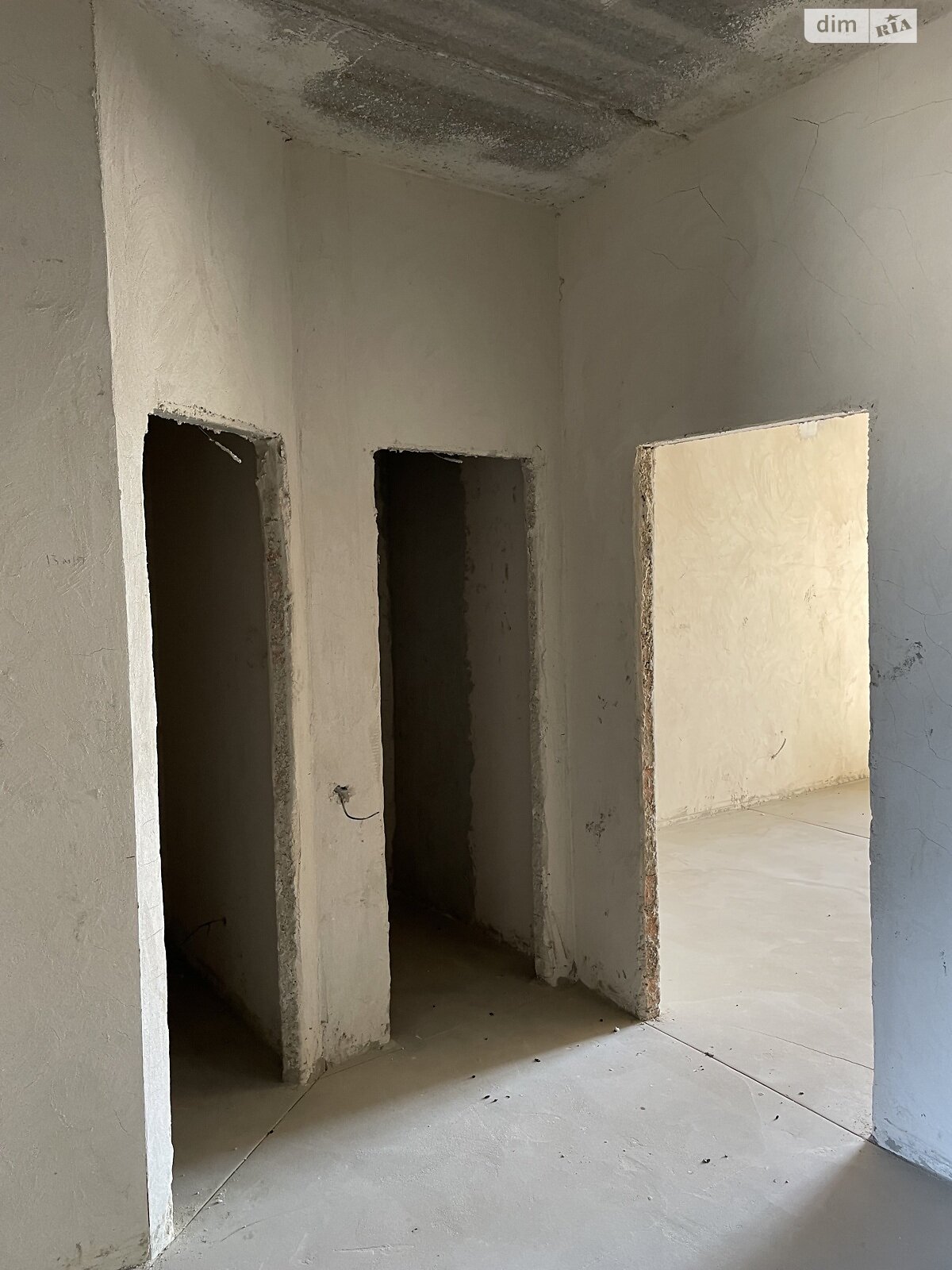 Продажа трехкомнатной квартиры в Луцке, на ул. Яровица 11, район Центр фото 1 Продажа трехкомнатной квартиры в Луцке, на ул. Яровица 11, район Центр фото 1