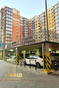 Продажа двухкомнатной квартиры в Луцке, на ул. Яровица 11, район Центр фото 2