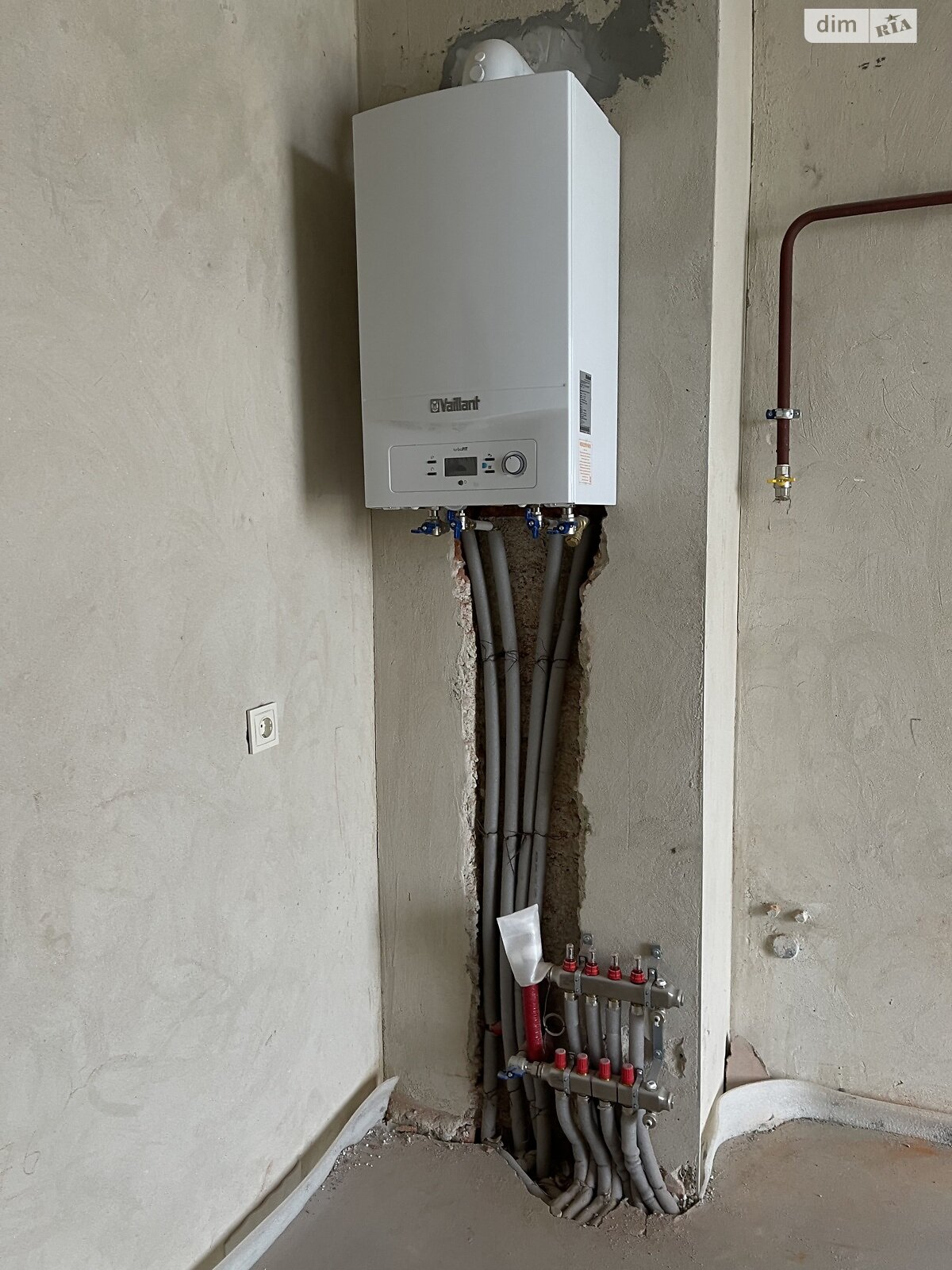 Продажа двухкомнатной квартиры в Луцке, на ул. Яровица 9, район Центр фото 1 Продажа двухкомнатной квартиры в Луцке, на ул. Яровица 9, район Центр фото 1